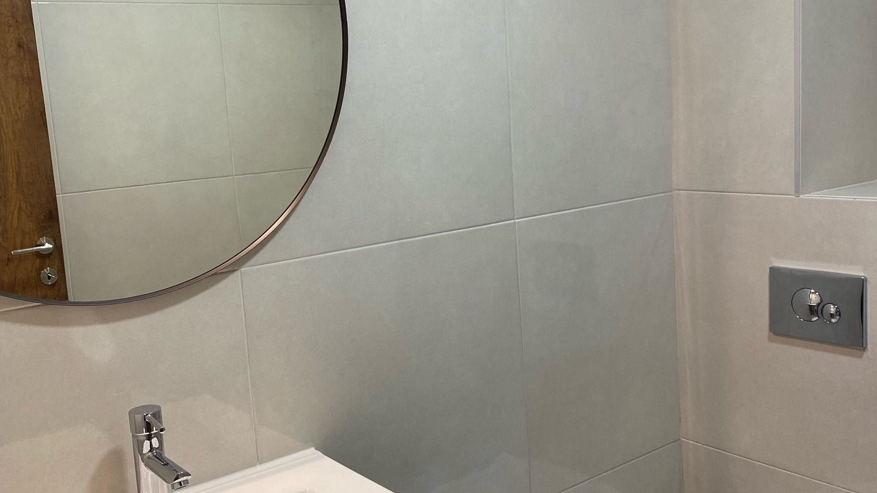 Photo of Bathroom in Rose