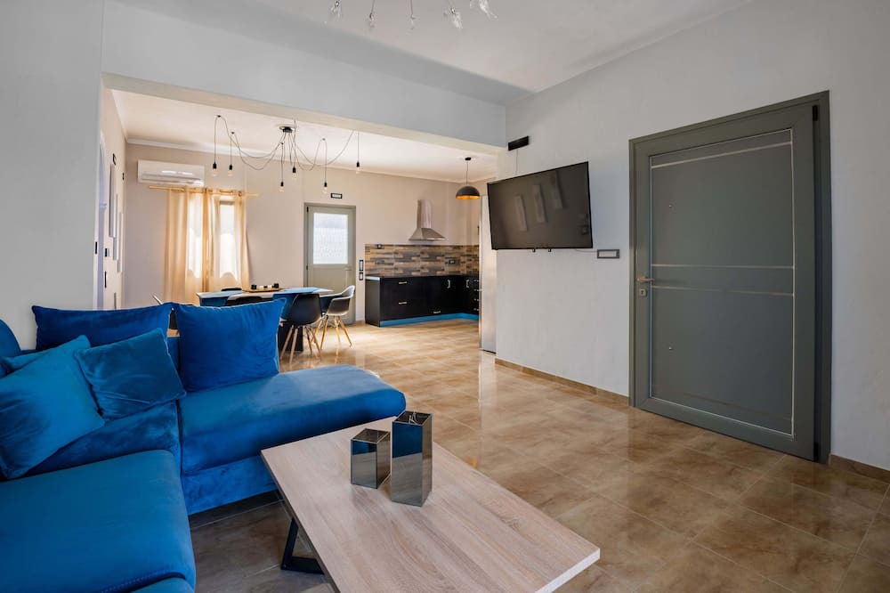 Photo of Livingroom in Vourvoulos