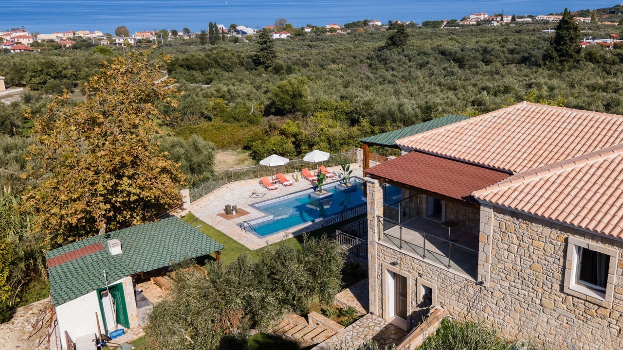Photo of Outdoor in Neromilos