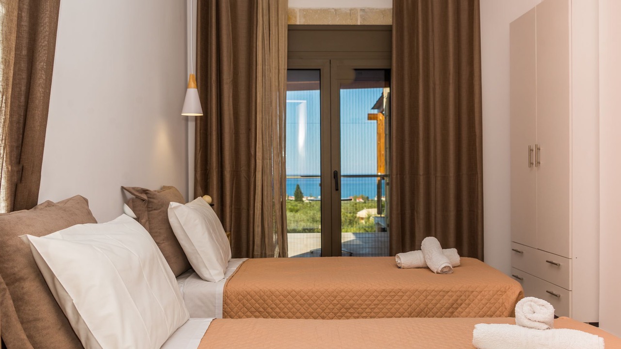 Photo of Bedroom in Neromilos