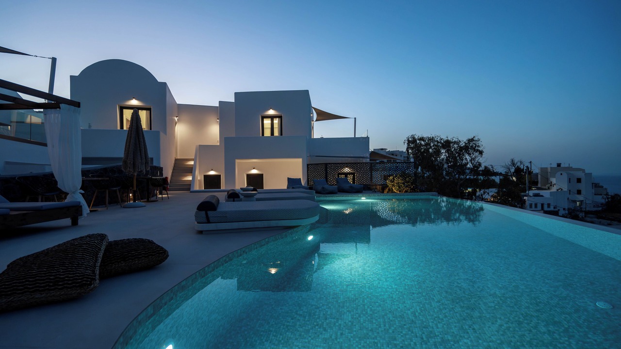 Photo of Outdoor in Fira