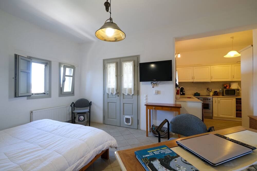 Photo of Bedroom in Paros