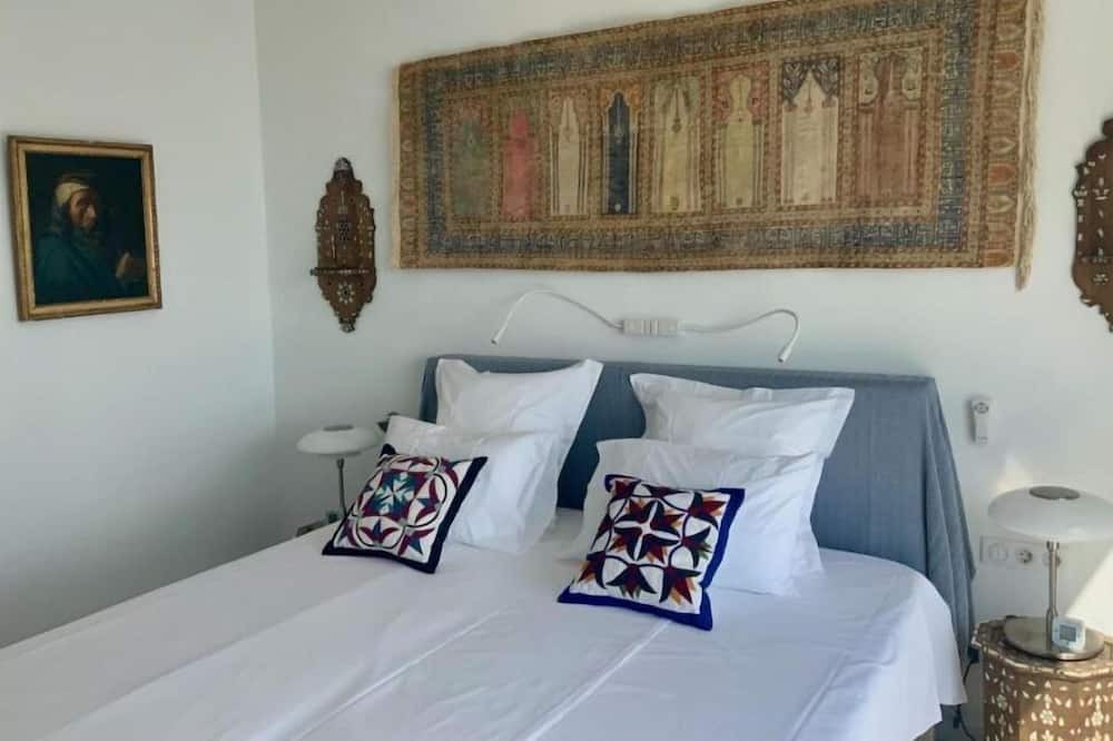 Photo of Bedroom in Leros