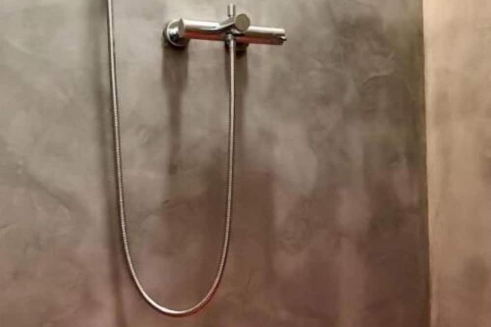 Photo of Bathroom in Leros