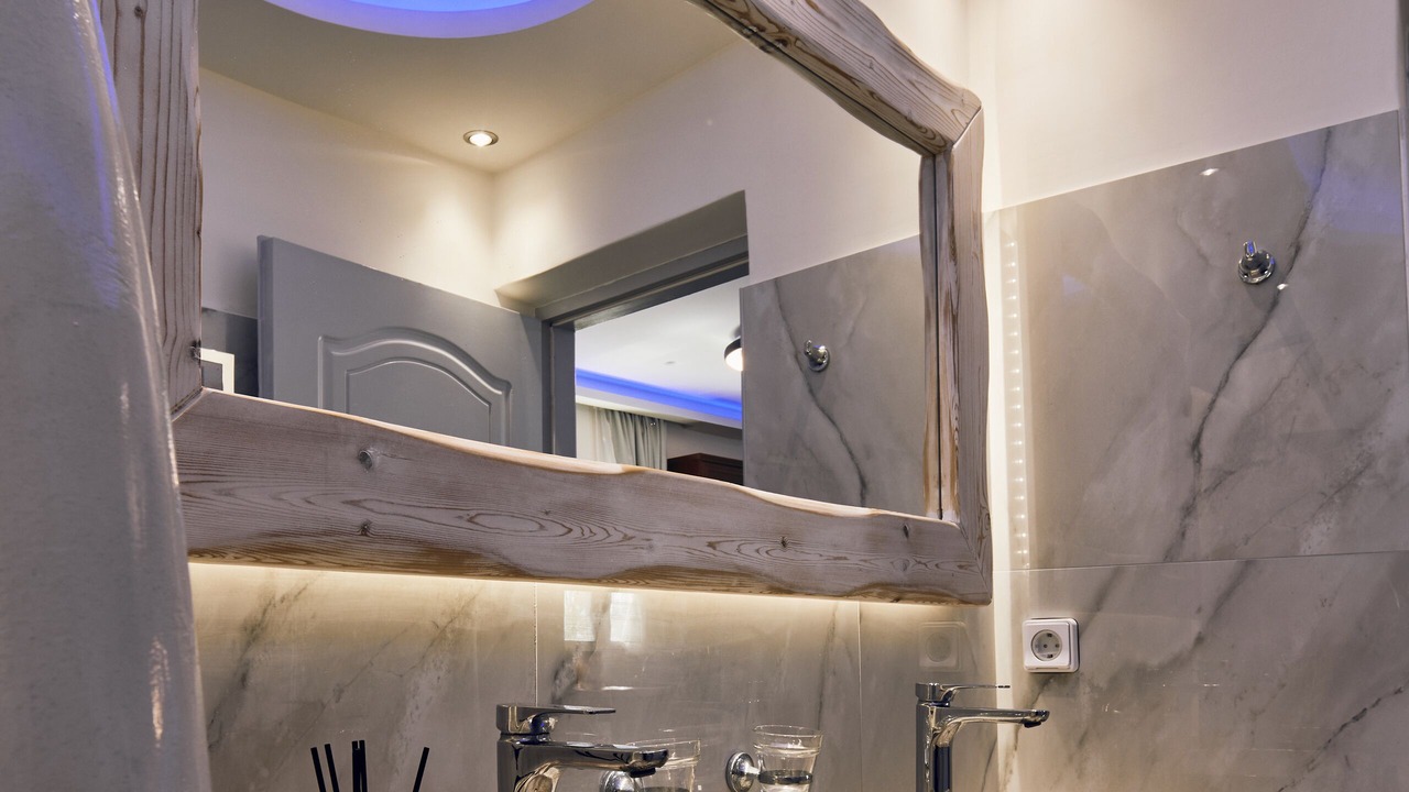 Photo of Bathroom in Perissa
