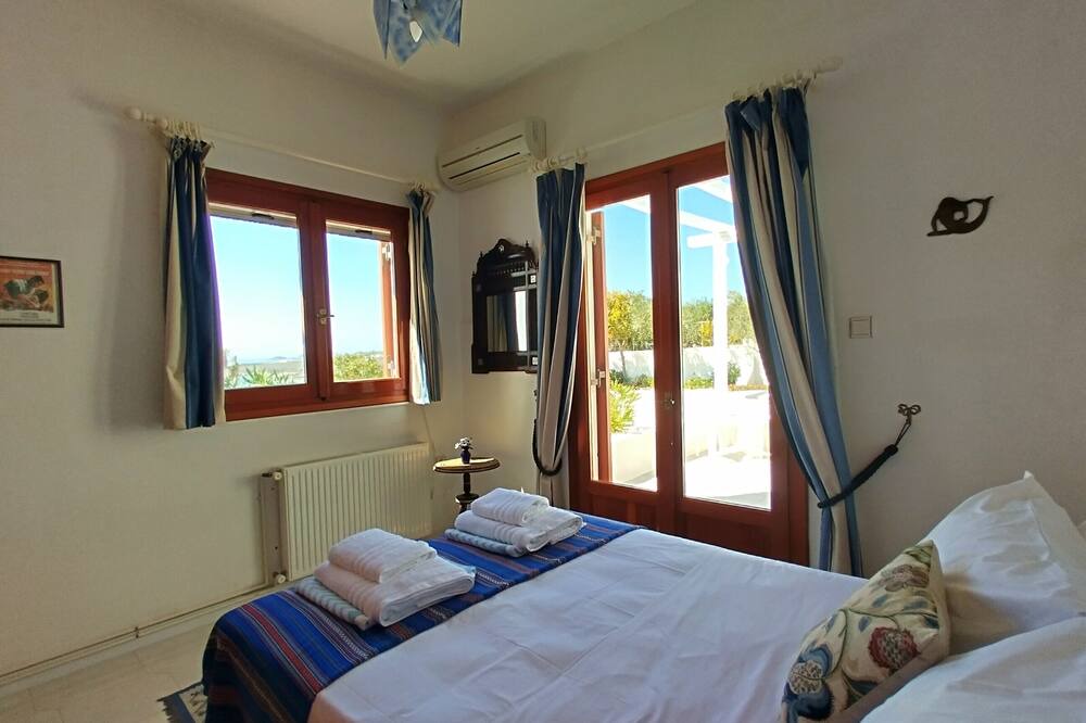 Photo of Bedroom in Krotiri
