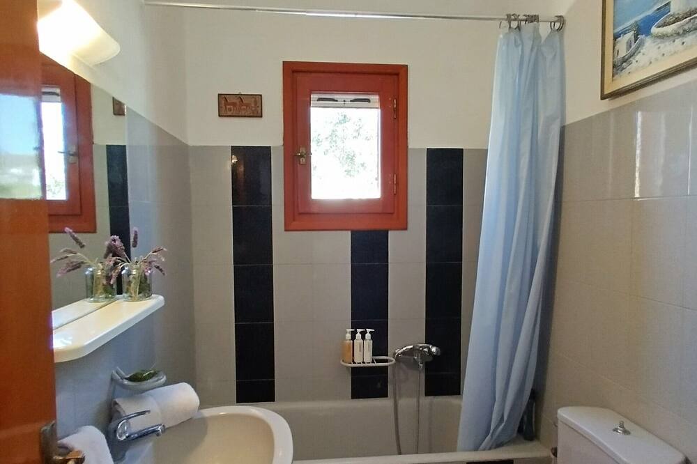 Photo of Bathroom in Krotiri