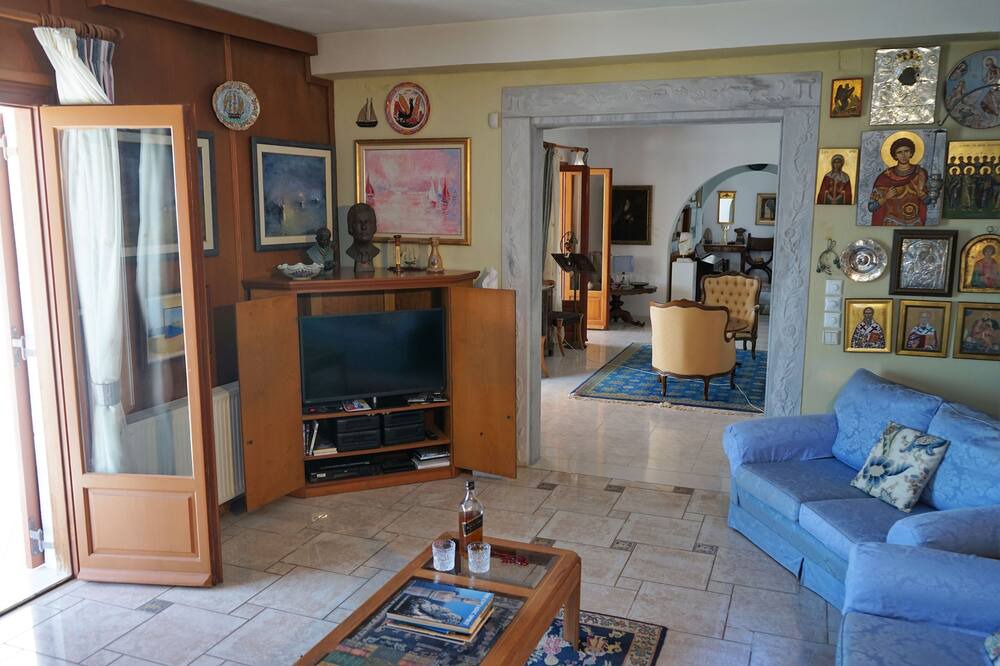 Photo of Livingroom in Krotiri