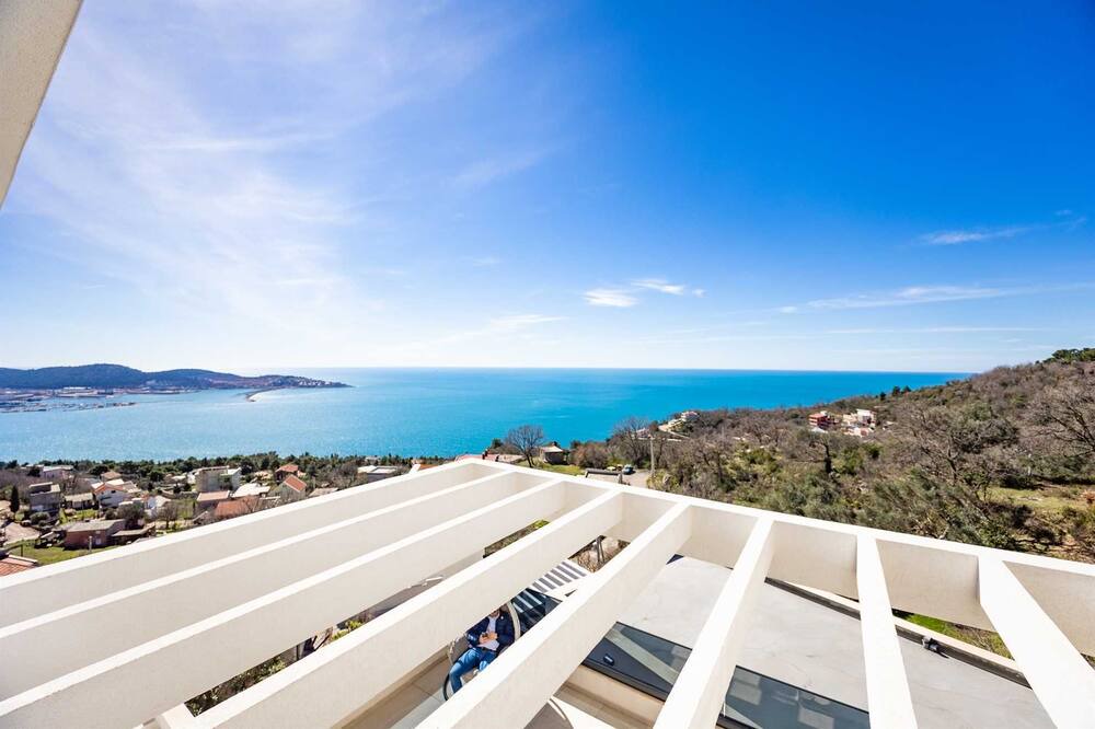 Photo of Outdoor in Vitici
