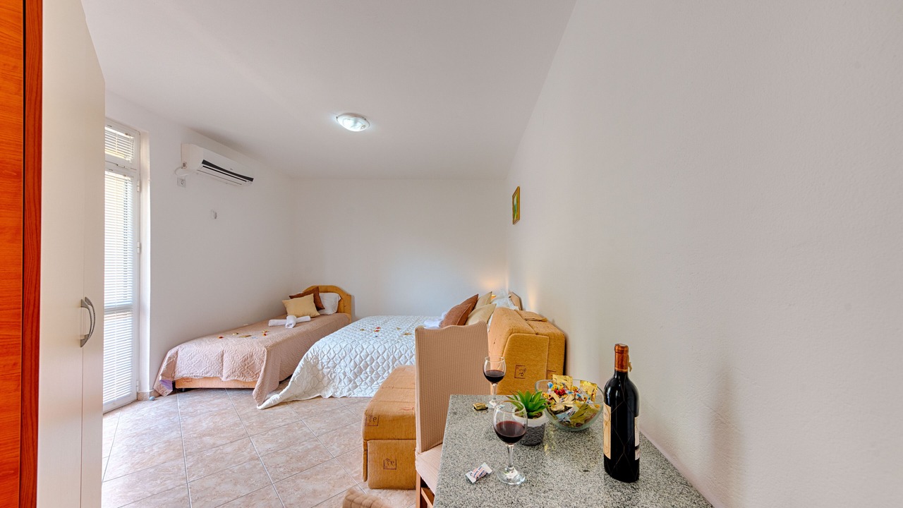 Photo of Bedroom in Canj