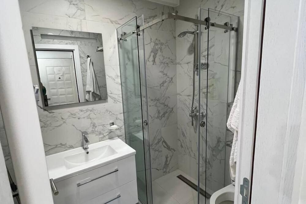 Photo of Bathroom in Burtaisi
