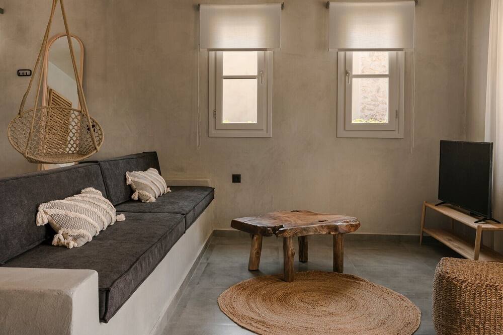 Photo of Livingroom in Frourion