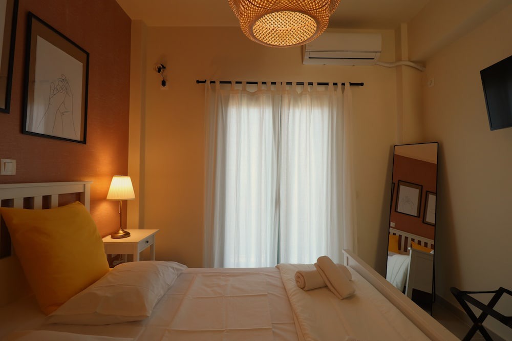 Photo of Bedroom in Thalames