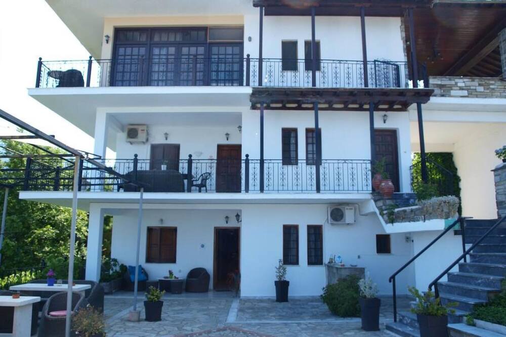 Photo of Outdoor in Agios Dimitrios