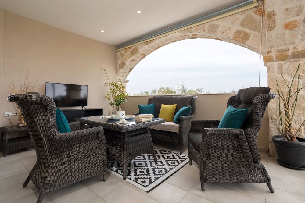Photo of Patio Balcony in Kalpaki