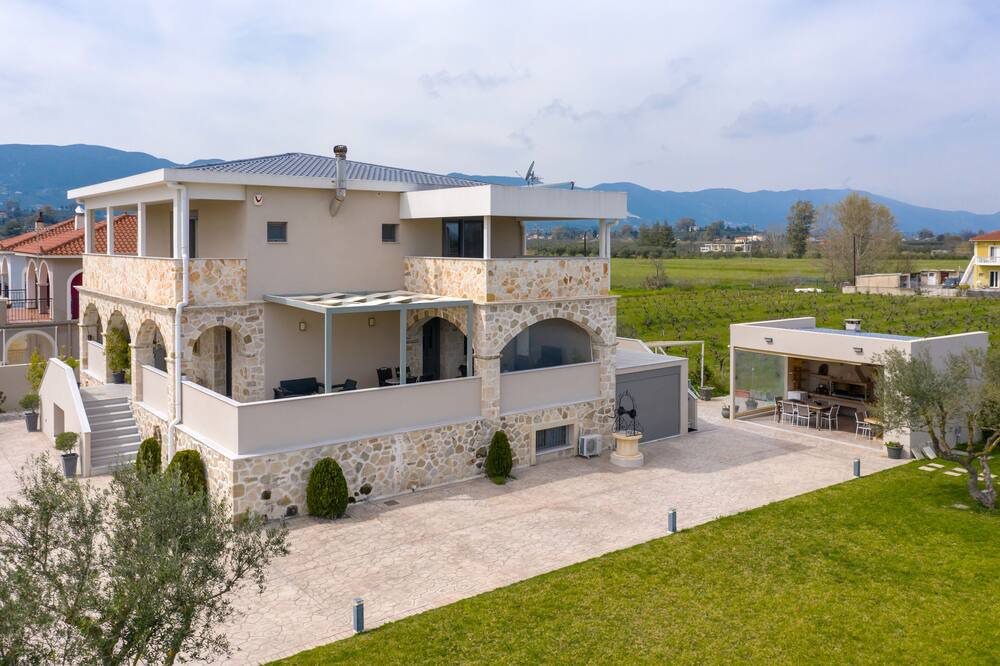 Photo of Outdoor in Kalpaki