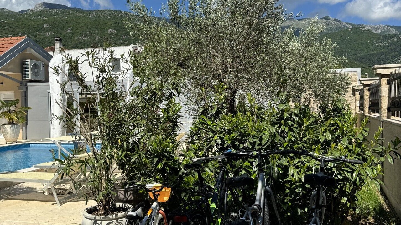 Photo of Patio Balcony in Glavati