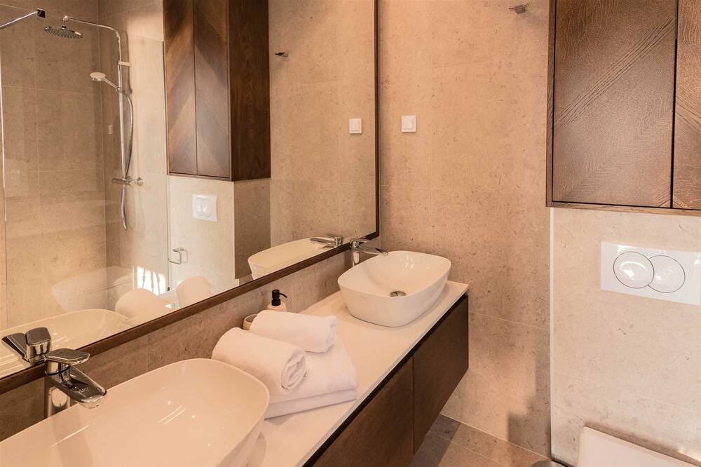 Photo of Bathroom in Seoca