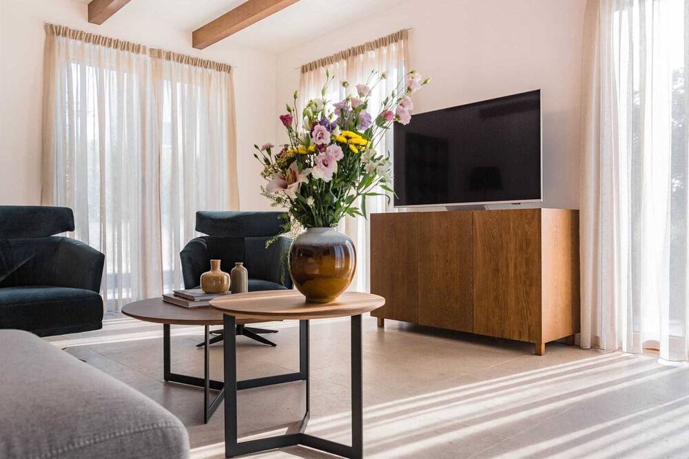 Photo of Livingroom in Seoca
