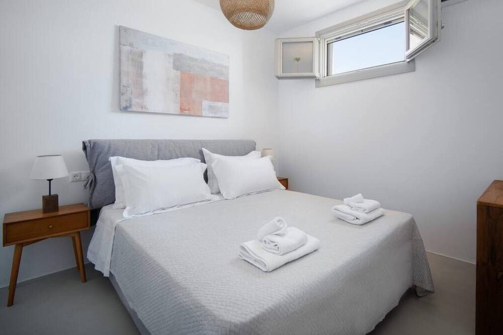 Photo of Bedroom in Serifos