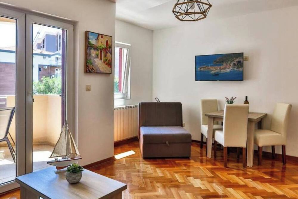 Photo of Livingroom in Lazi
