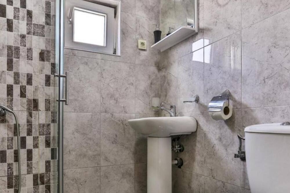 Photo of Bathroom in Lazi