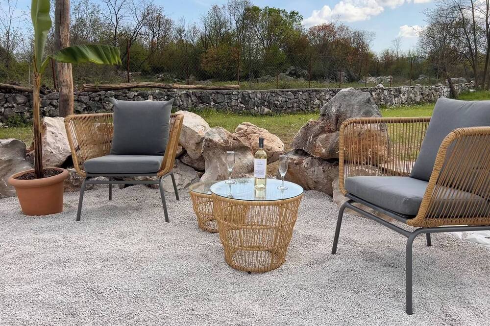 Photo of Outdoor in Pricelje