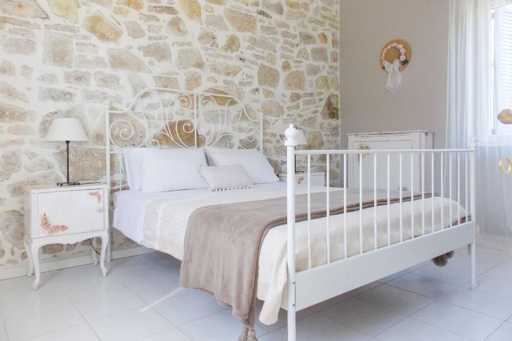 Photo of Bedroom in Vlachopoulatika