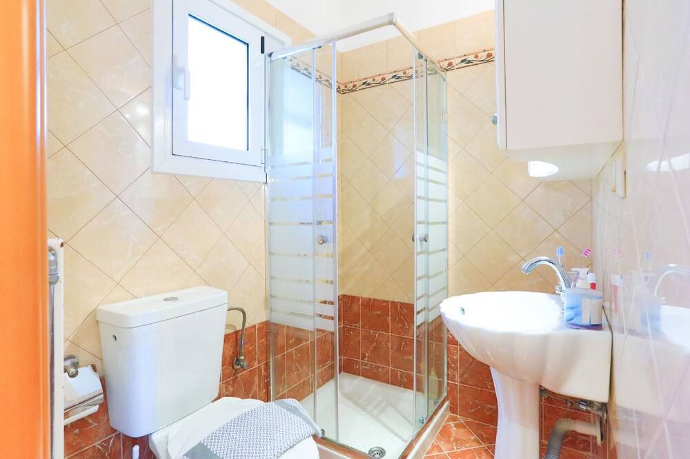 Photo of Bathroom in Gazatika