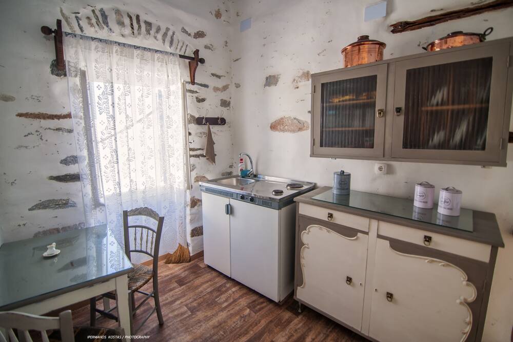 Photo of Kitchen in Ano Siros