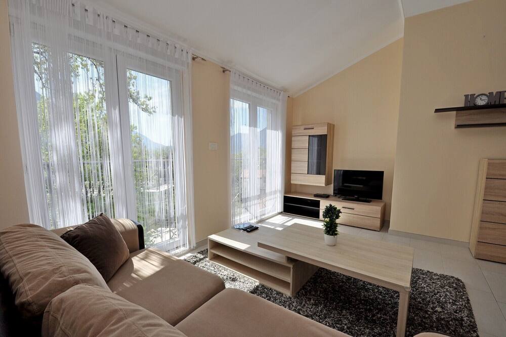 Photo of Livingroom in Orahovac