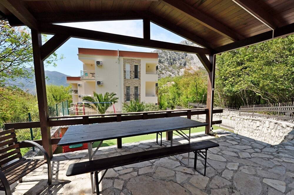 Photo of Patio Balcony in Orahovac