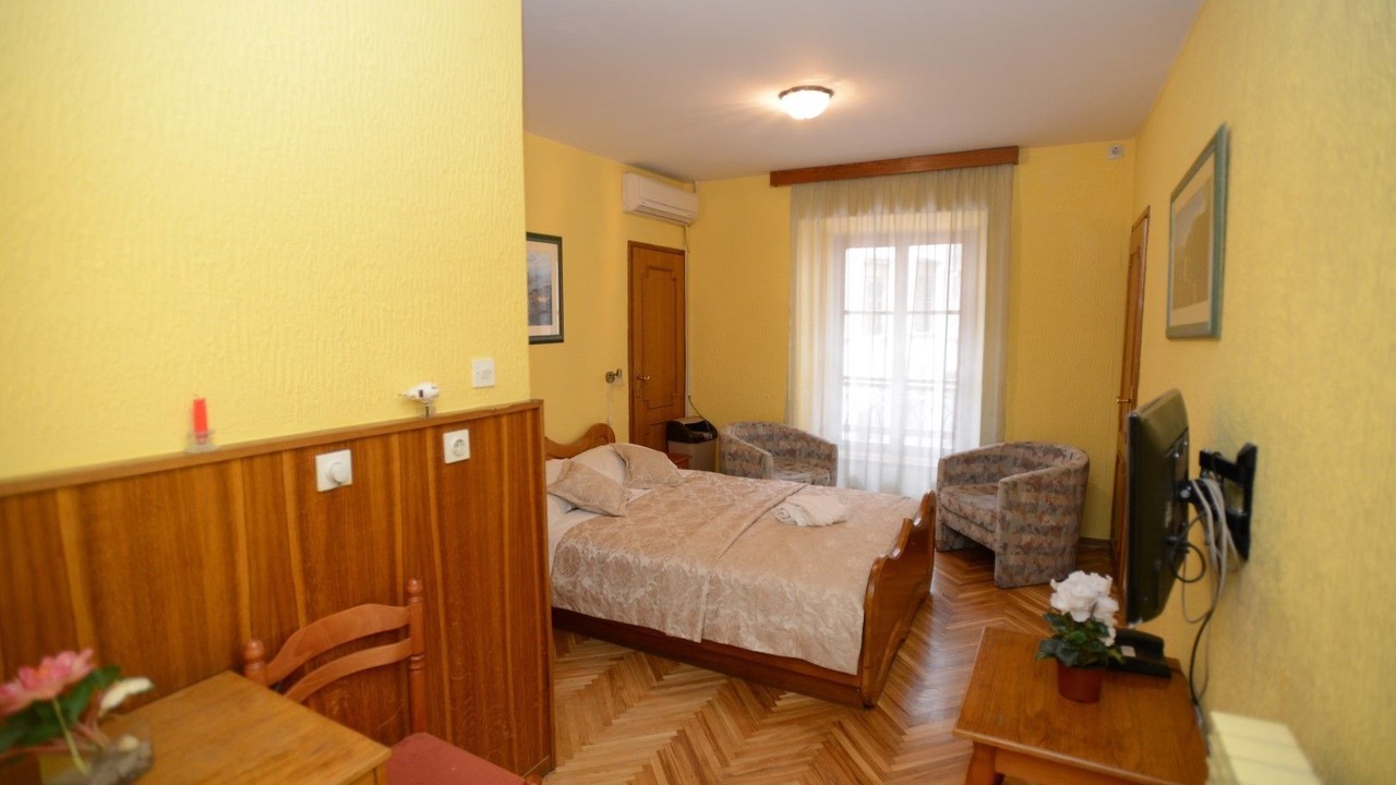 Photo of Bedroom in Kotor Old Town