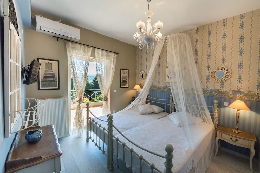 Photo of Bedroom in Kariotai