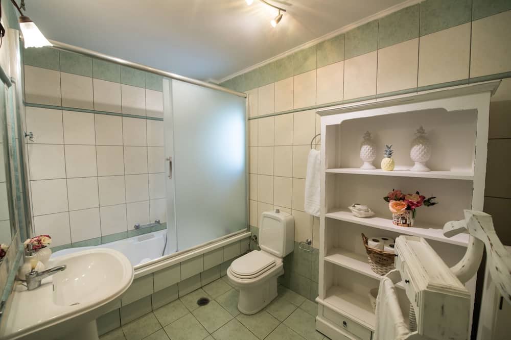 Photo of Bedroom in Kariotai