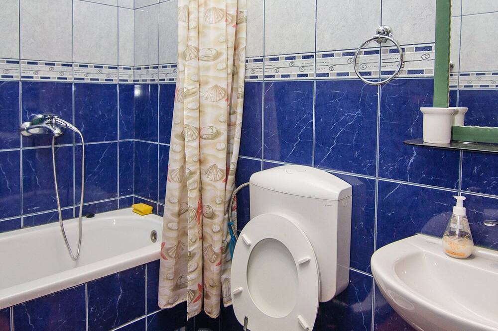 Photo of Bathroom in Kotor