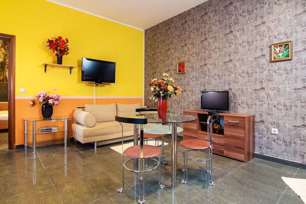 Photo of Livingroom in Kotor