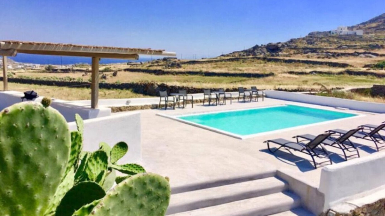Photo of Outdoor in Plintri