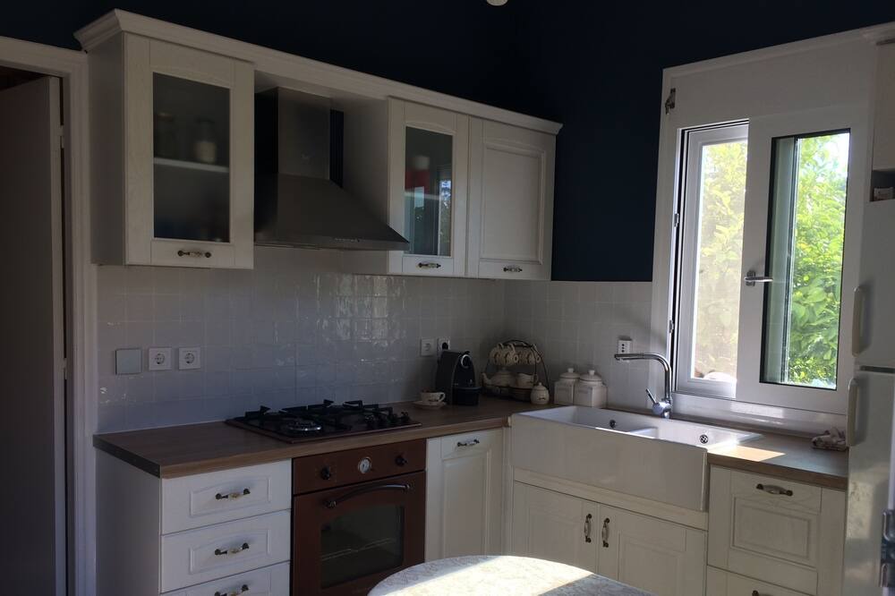 Photo of Kitchen in Lixouri