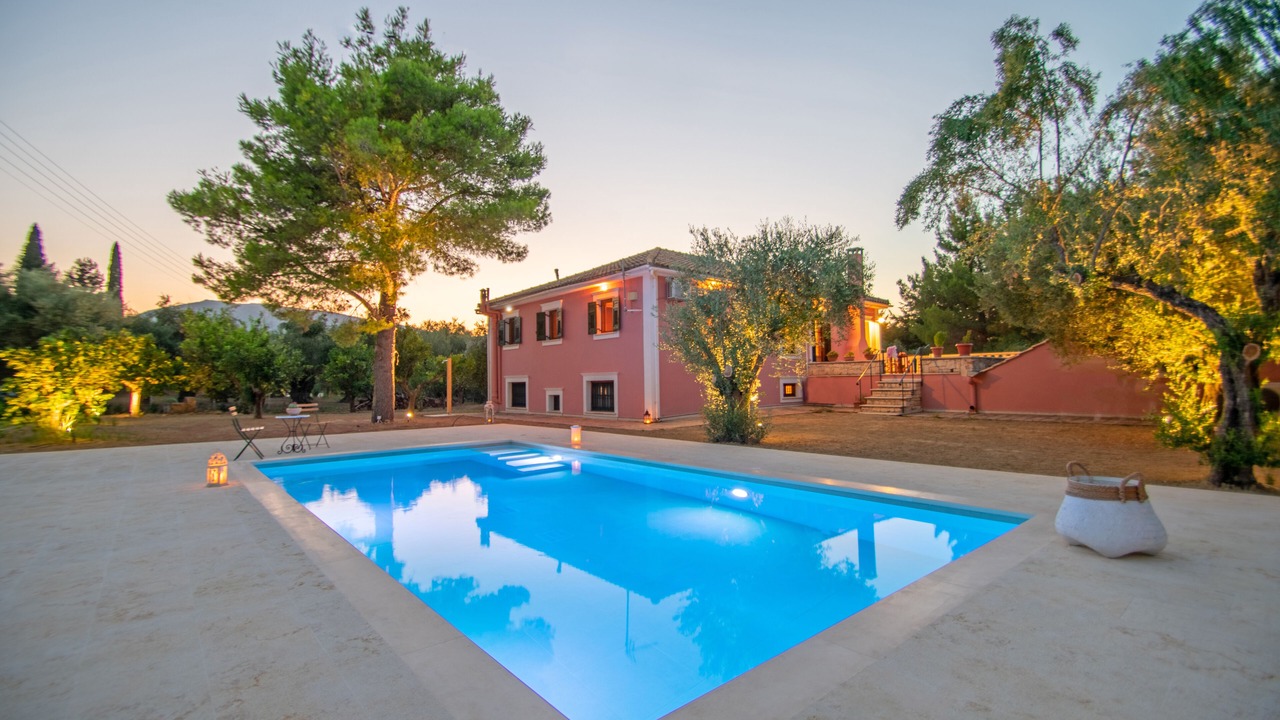 Photo of Outdoor in Agrilia