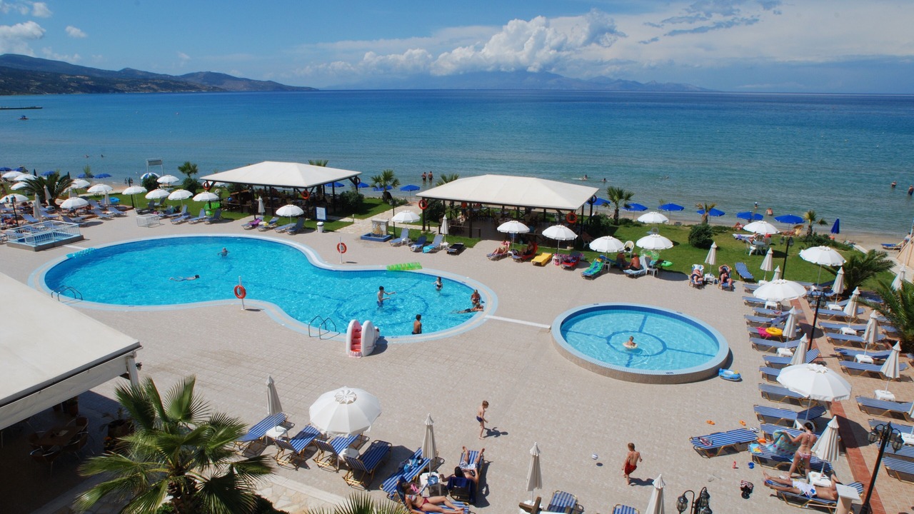 Photo of Others in Alikanas