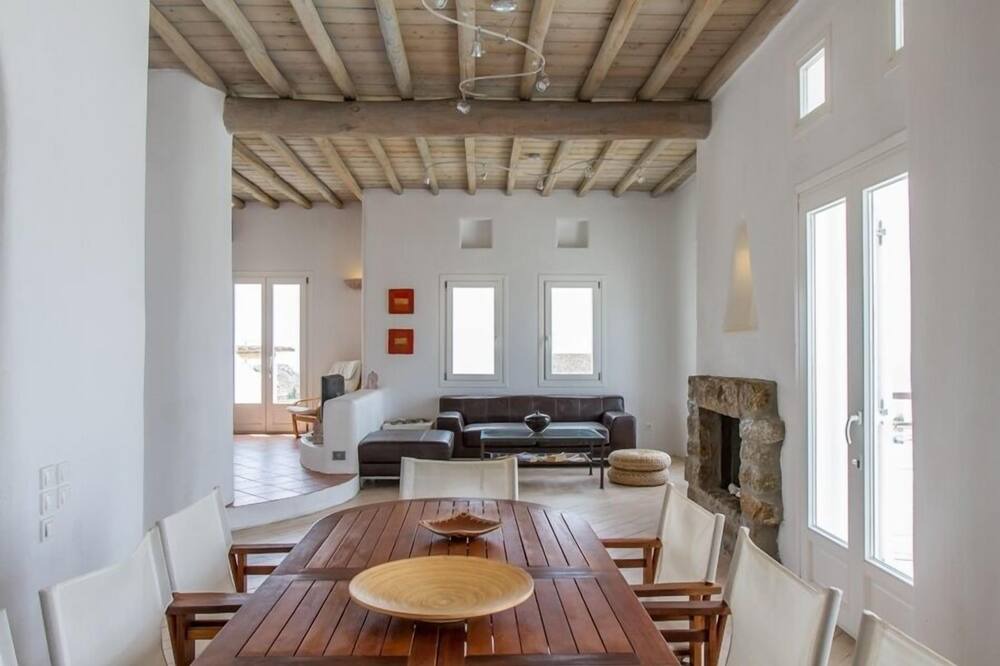 Photo of Livingroom in Plintri