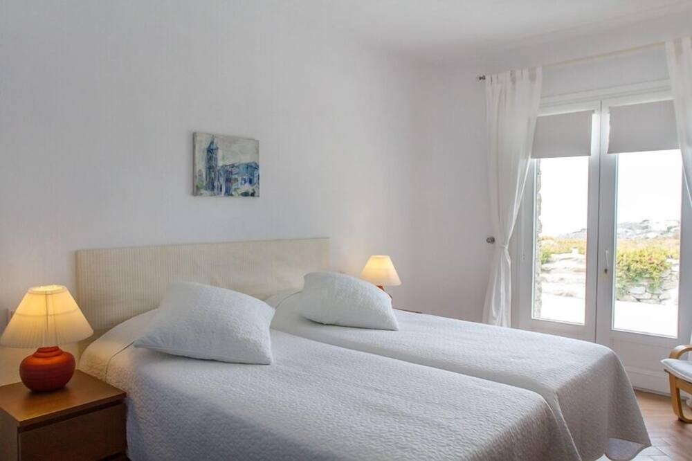 Photo of Bedroom in Plintri
