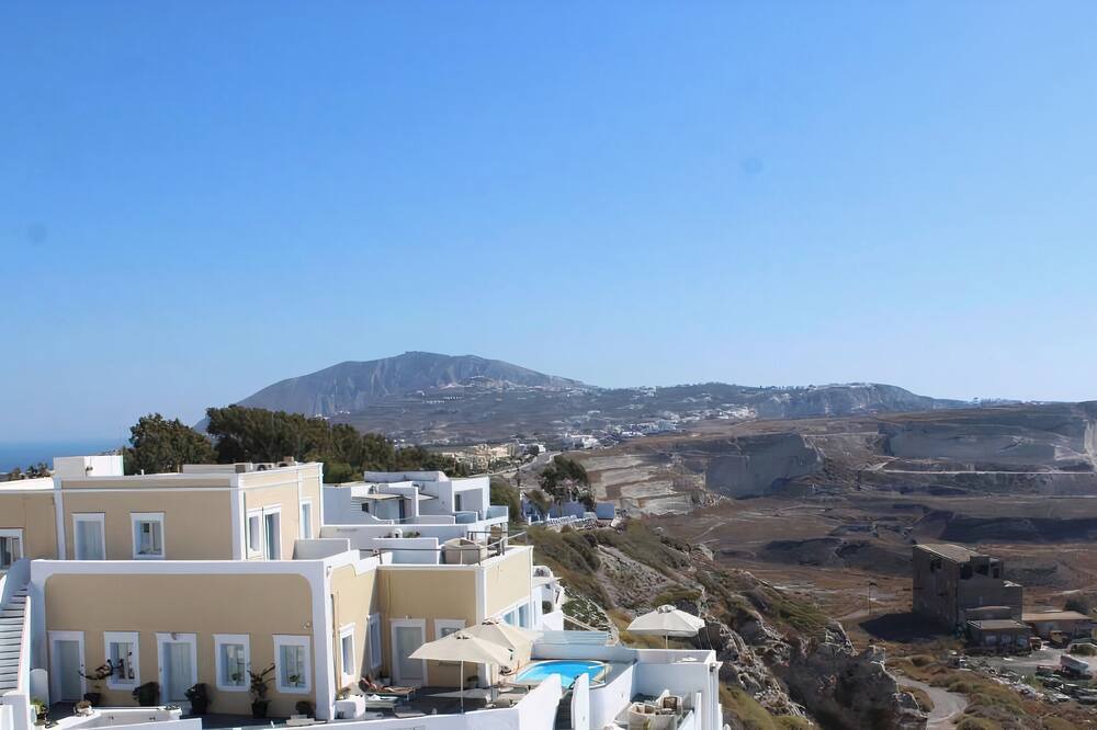 Photo of Others in Fira