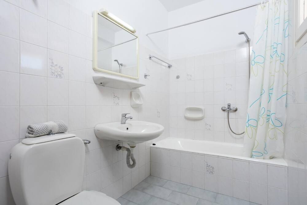 Photo of Bathroom in Agios Stefanos
