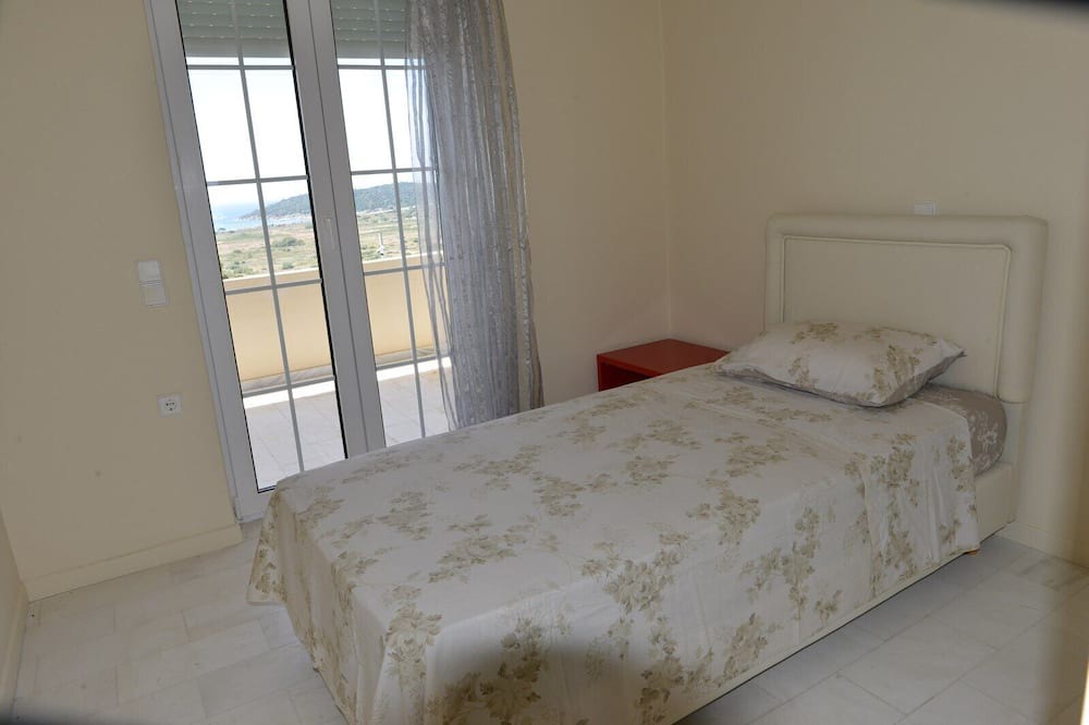 Photo of Bedroom in Anavyssos