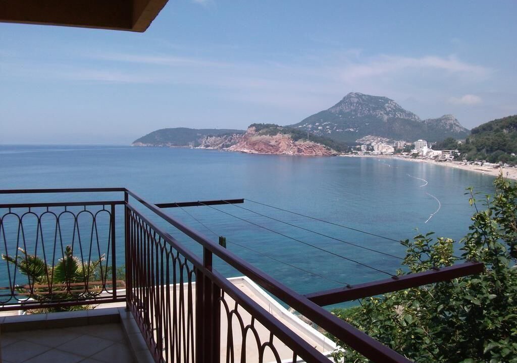 Photo of Outdoor in Sutomore