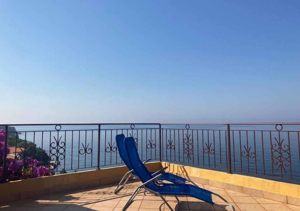Photo of Outdoor in Sutomore