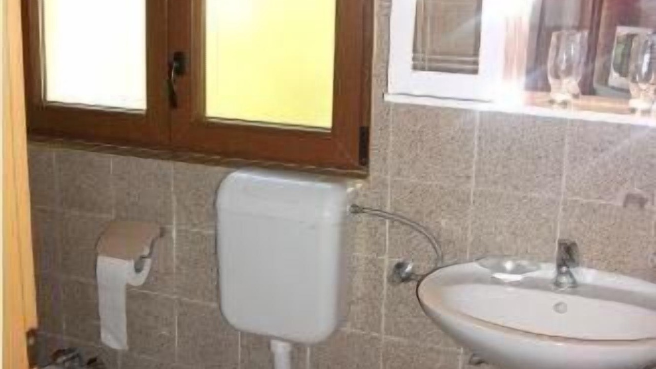 Photo of Bathroom in Sutomore