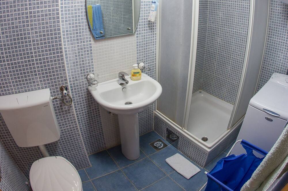 Photo of Bathroom in Babin do